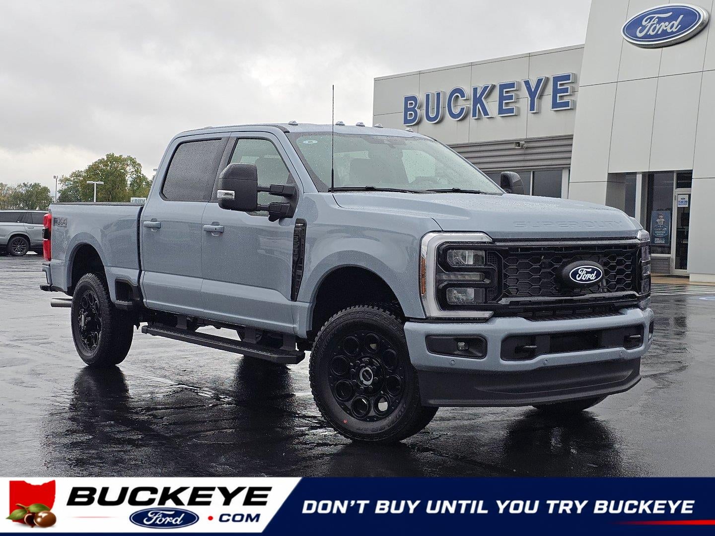 2027 Ford Super Duty F-350 Lariat