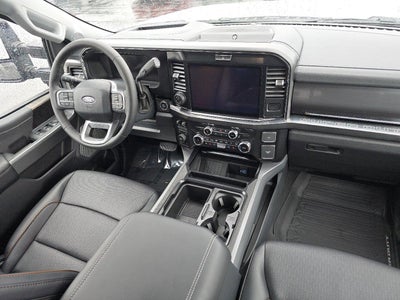 2027 Ford Super Duty F-350 Lariat