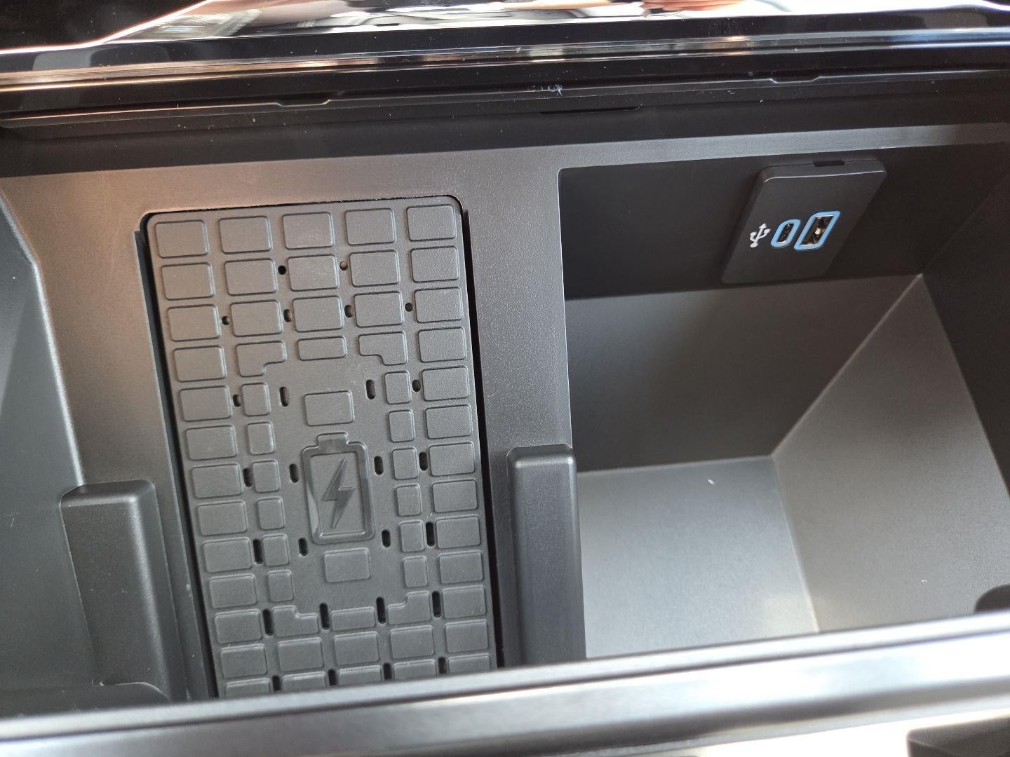 2026 Ford Super Duty F-350 Lariat