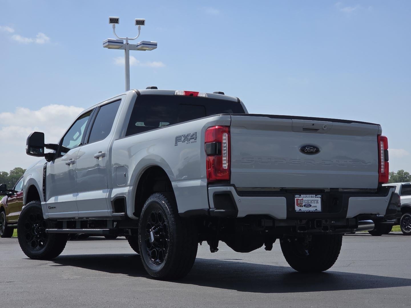 2026 Ford Super Duty F-350 Lariat