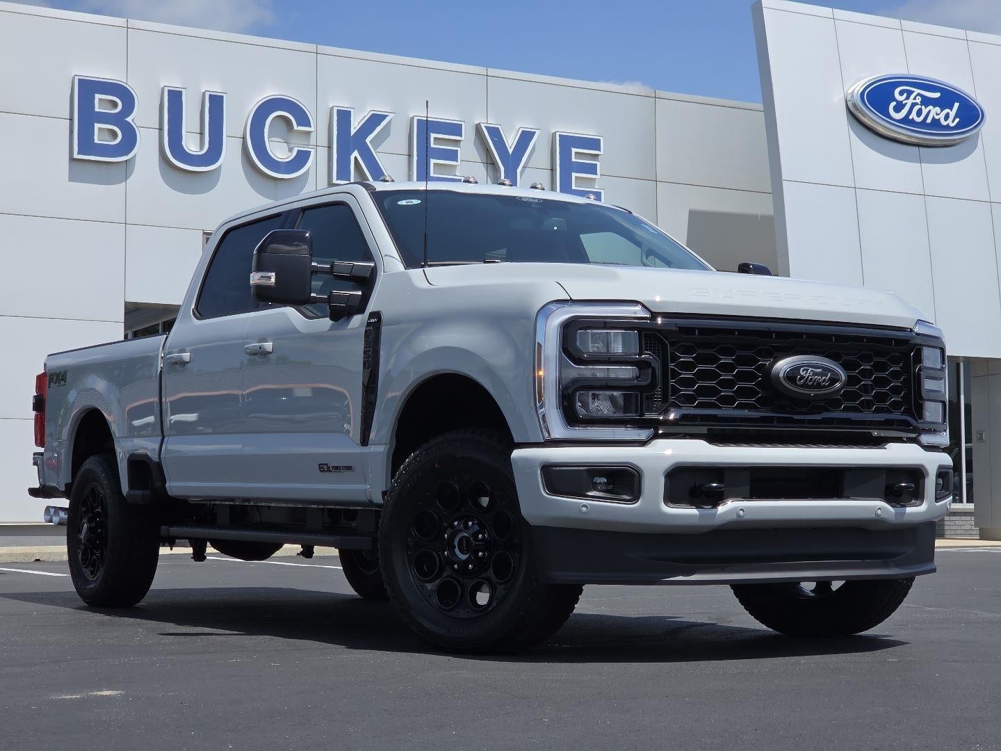 2026 Ford Super Duty F-350 Lariat