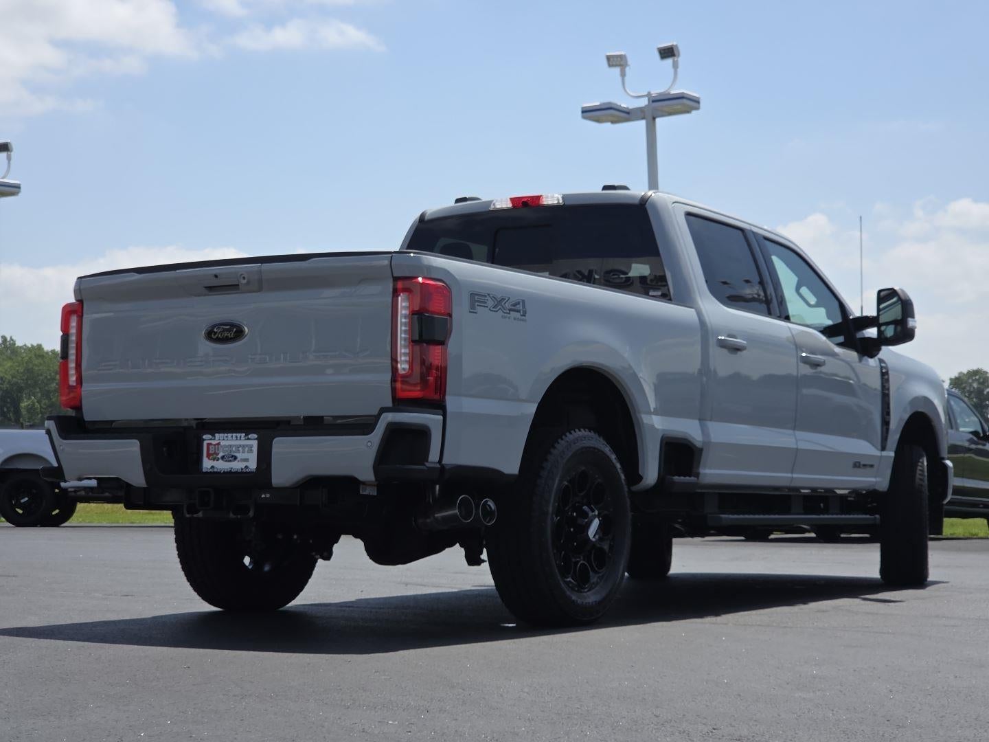 2026 Ford Super Duty F-350 Lariat