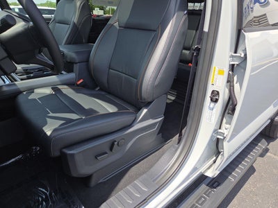2026 Ford Super Duty F-350 Lariat