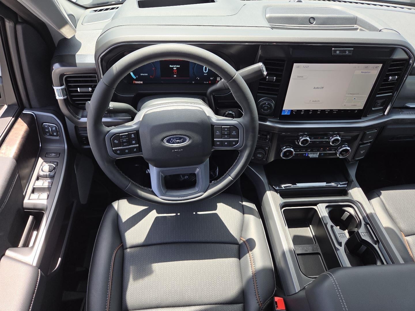 2026 Ford Super Duty F-350 Lariat