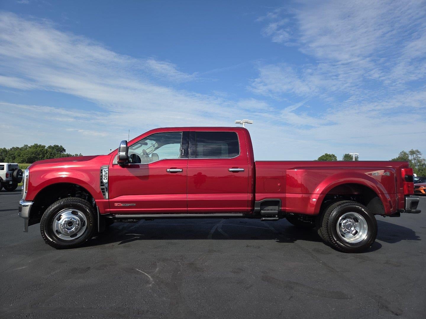 2026 Ford Super Duty F-350 Drw Lariat