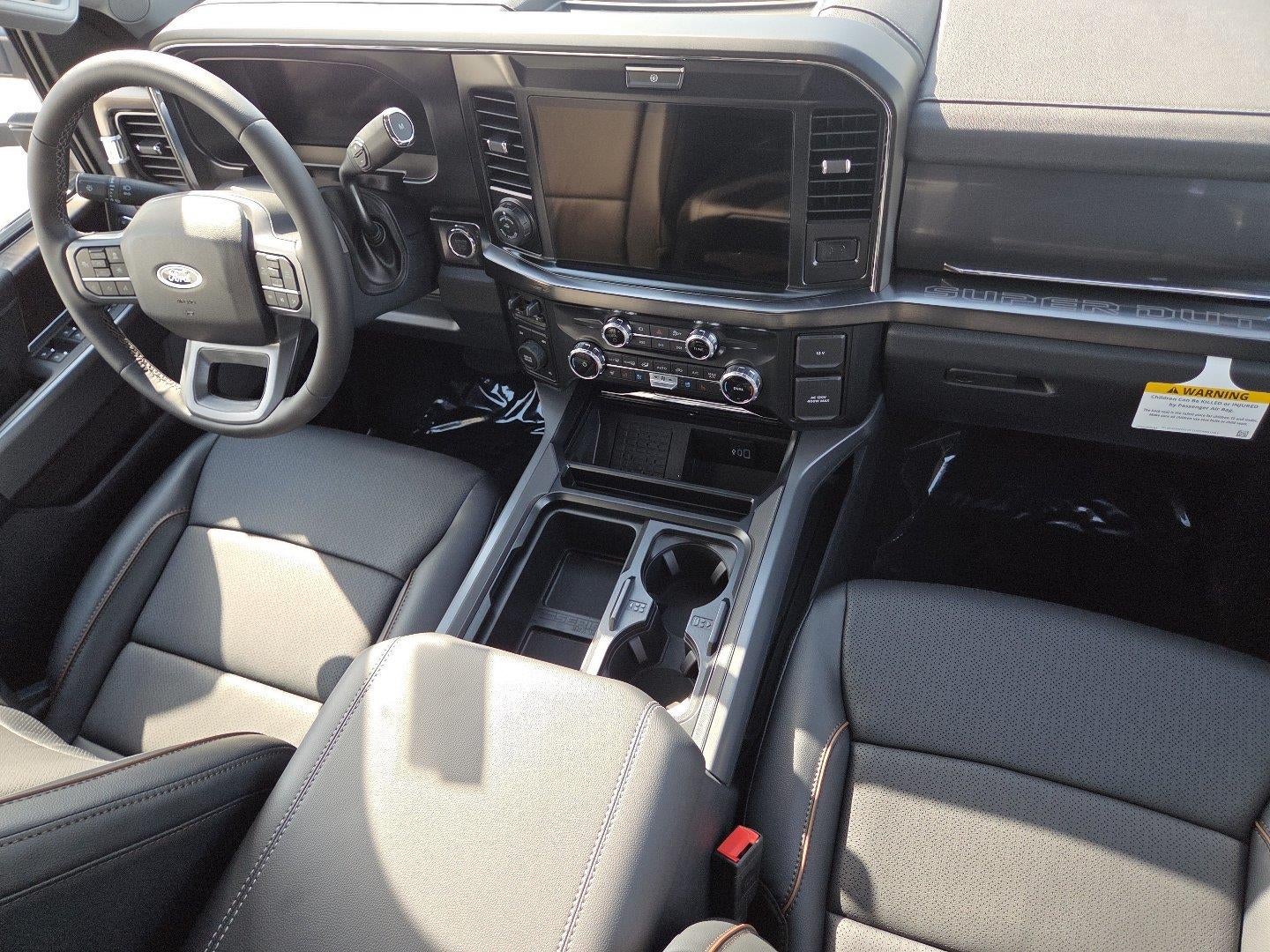 2026 Ford Super Duty F-350 Drw Lariat