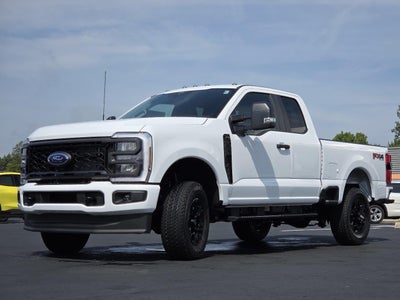 2026 Ford Super Duty F-350 Srw XL
