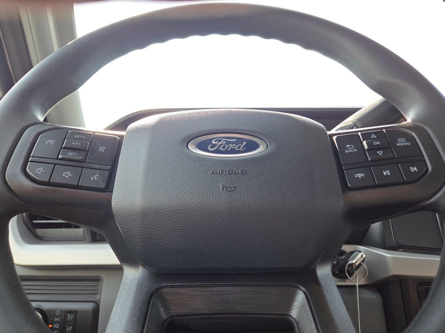 2026 Ford Super Duty F-350 Srw XL