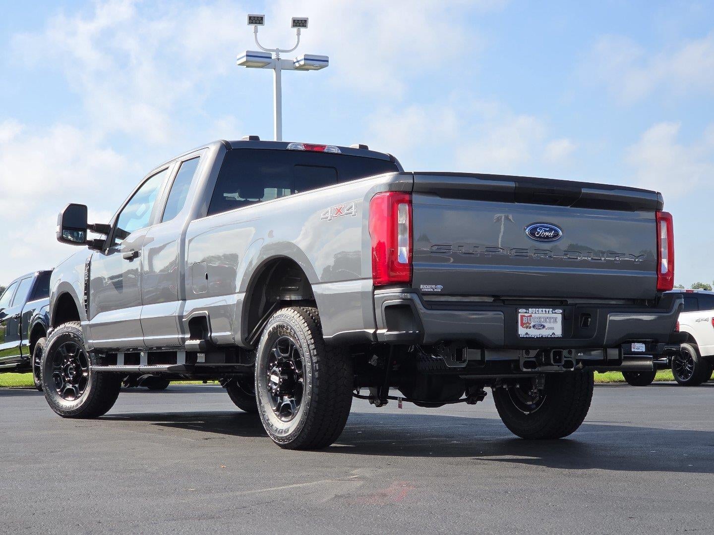 2026 Ford Super Duty F-350 Srw XL