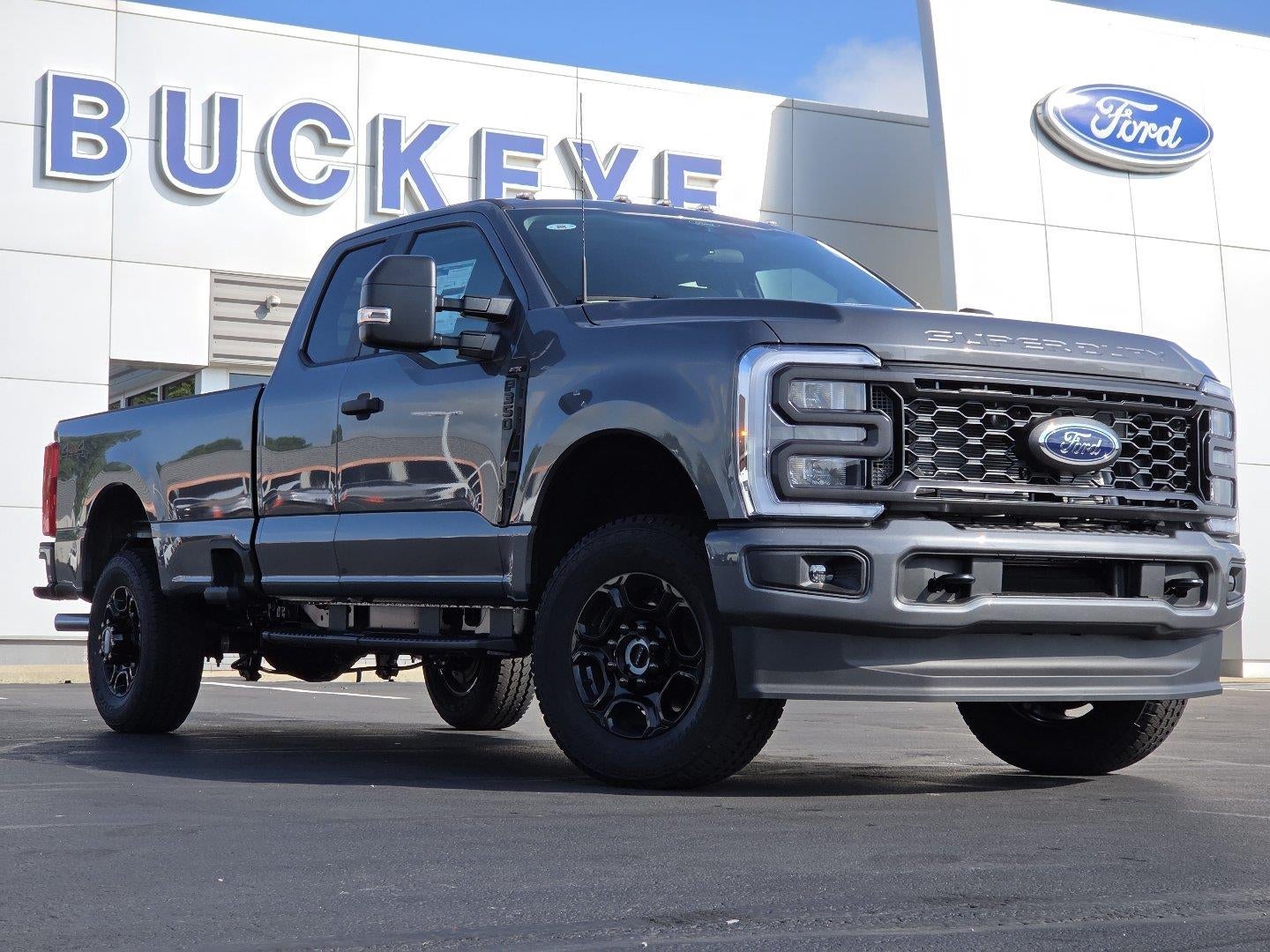 2026 Ford Super Duty F-350 Srw XL