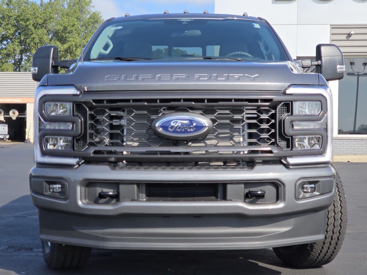 2026 Ford Super Duty F-350 Srw XL