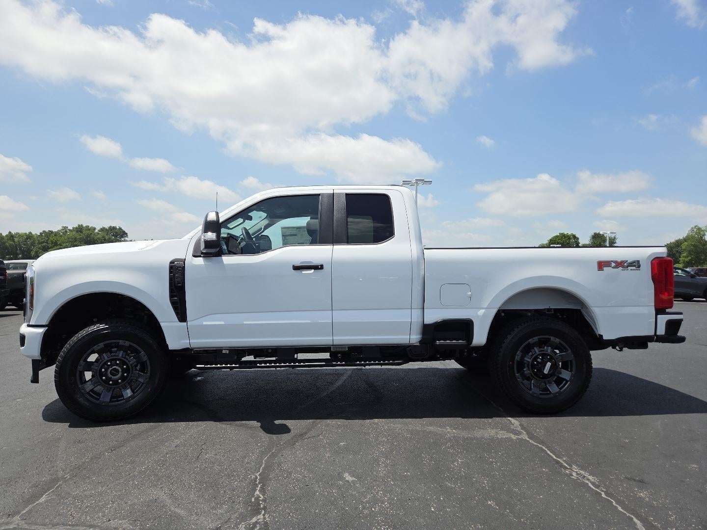 2026 Ford Super Duty F-350 SRW XL