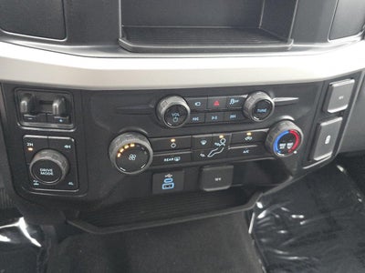 2027 Ford Super Duty F-350 SRW XL