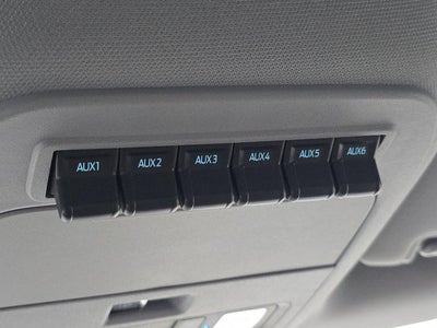 2027 Ford Super Duty F-350 SRW XL