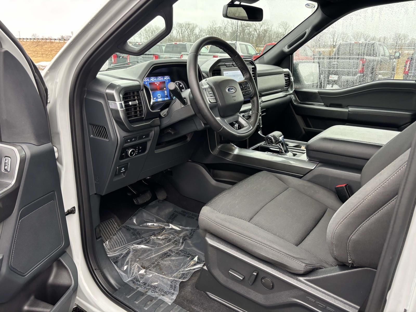 2023 Ford F-150 XLT 4X4