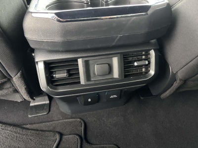 2023 Ford F-150 XLT 4X4