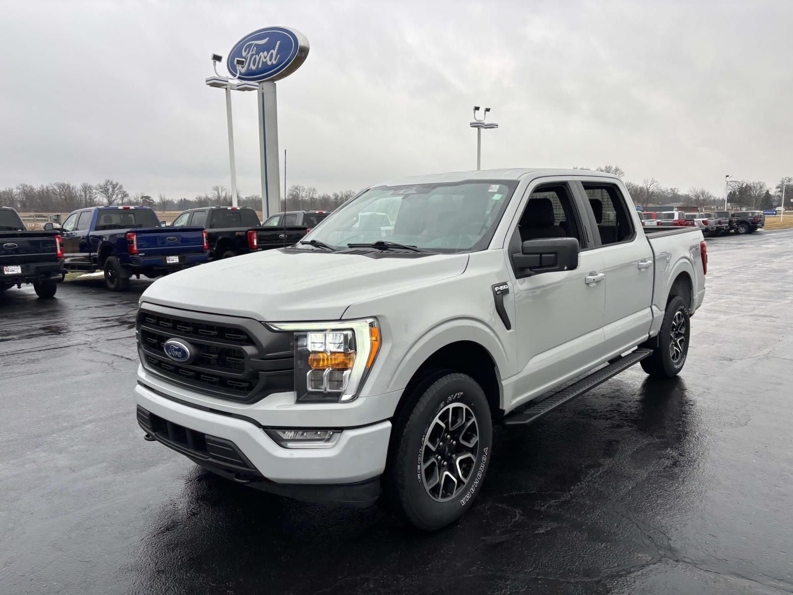 2023 Ford F-150 XLT 4X4
