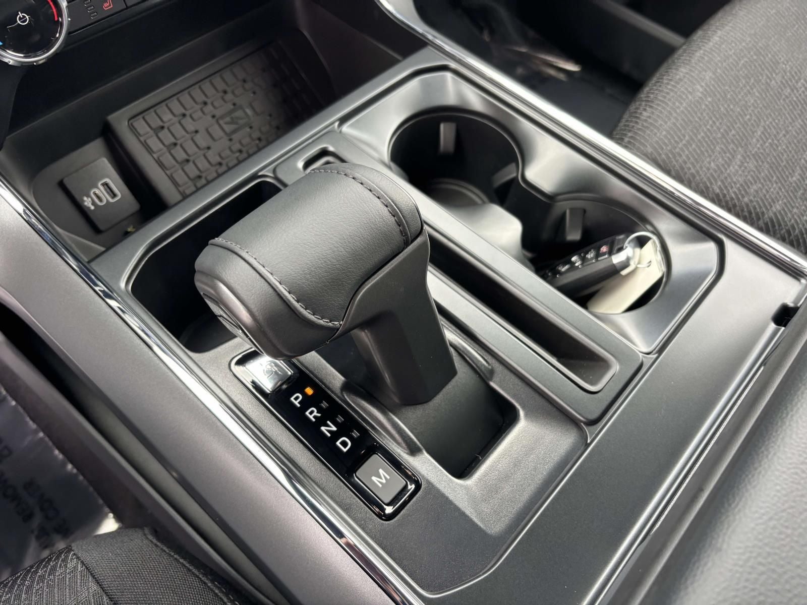 2025 Ford F-150 XLT 4X4