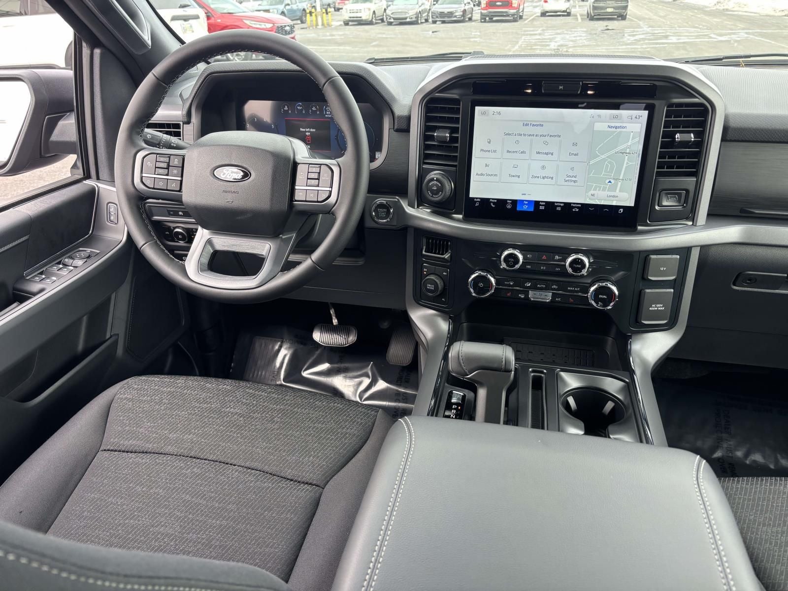 2025 Ford F-150 XLT 4X4