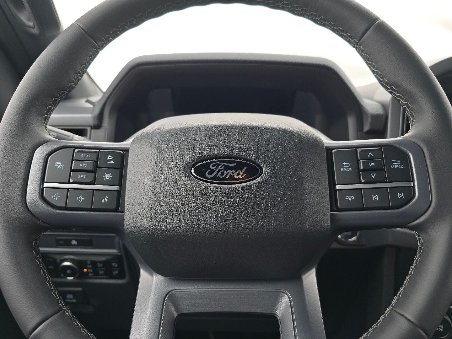 2025 Ford F-150 XLT 4x4