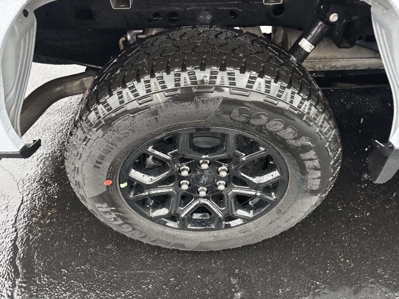 2025 Ford F-150 XLT 4X4