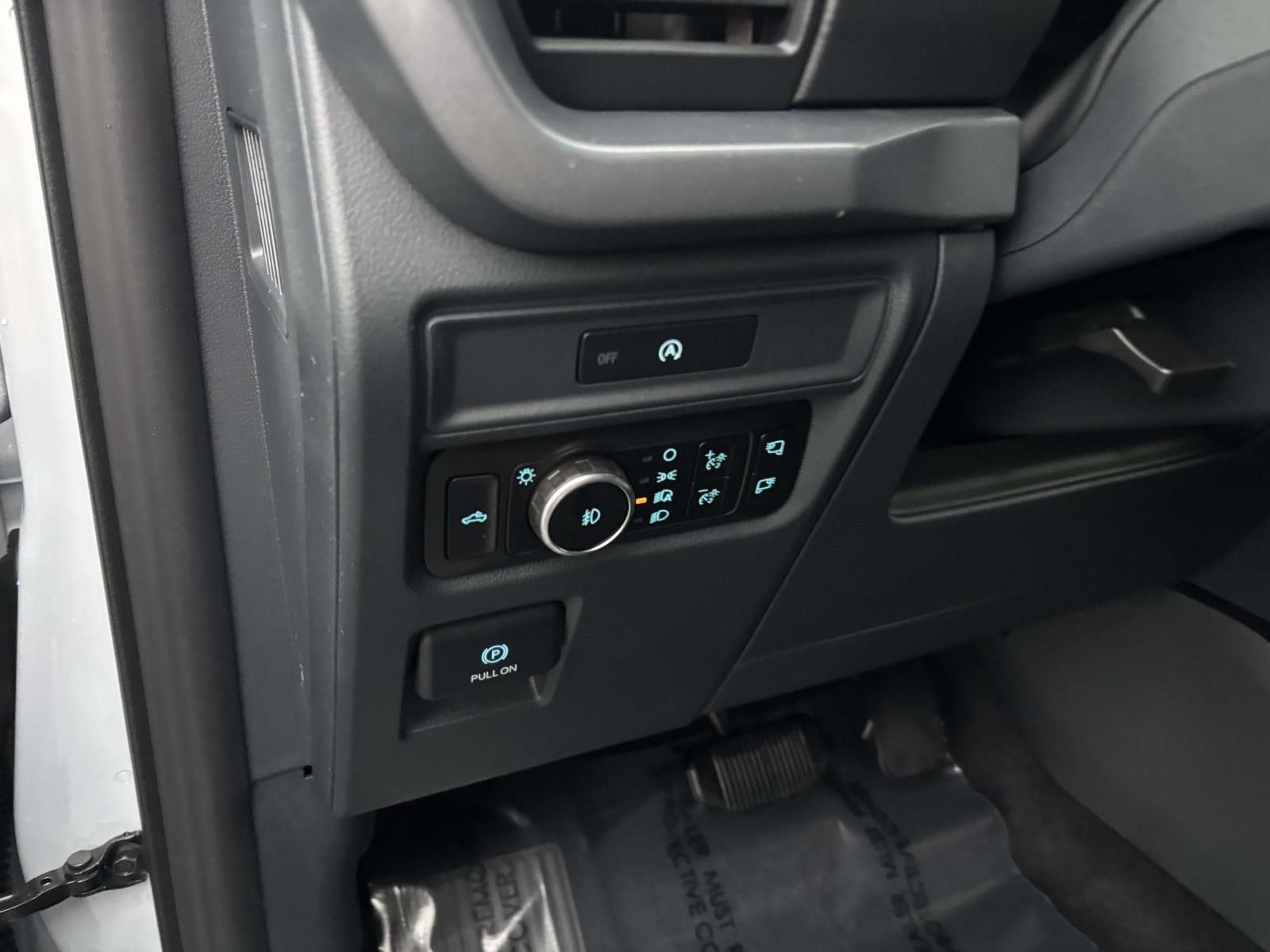 2025 Ford F-150 XLT 4X4