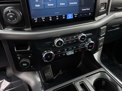 2025 Ford F-150 XLT 4X4
