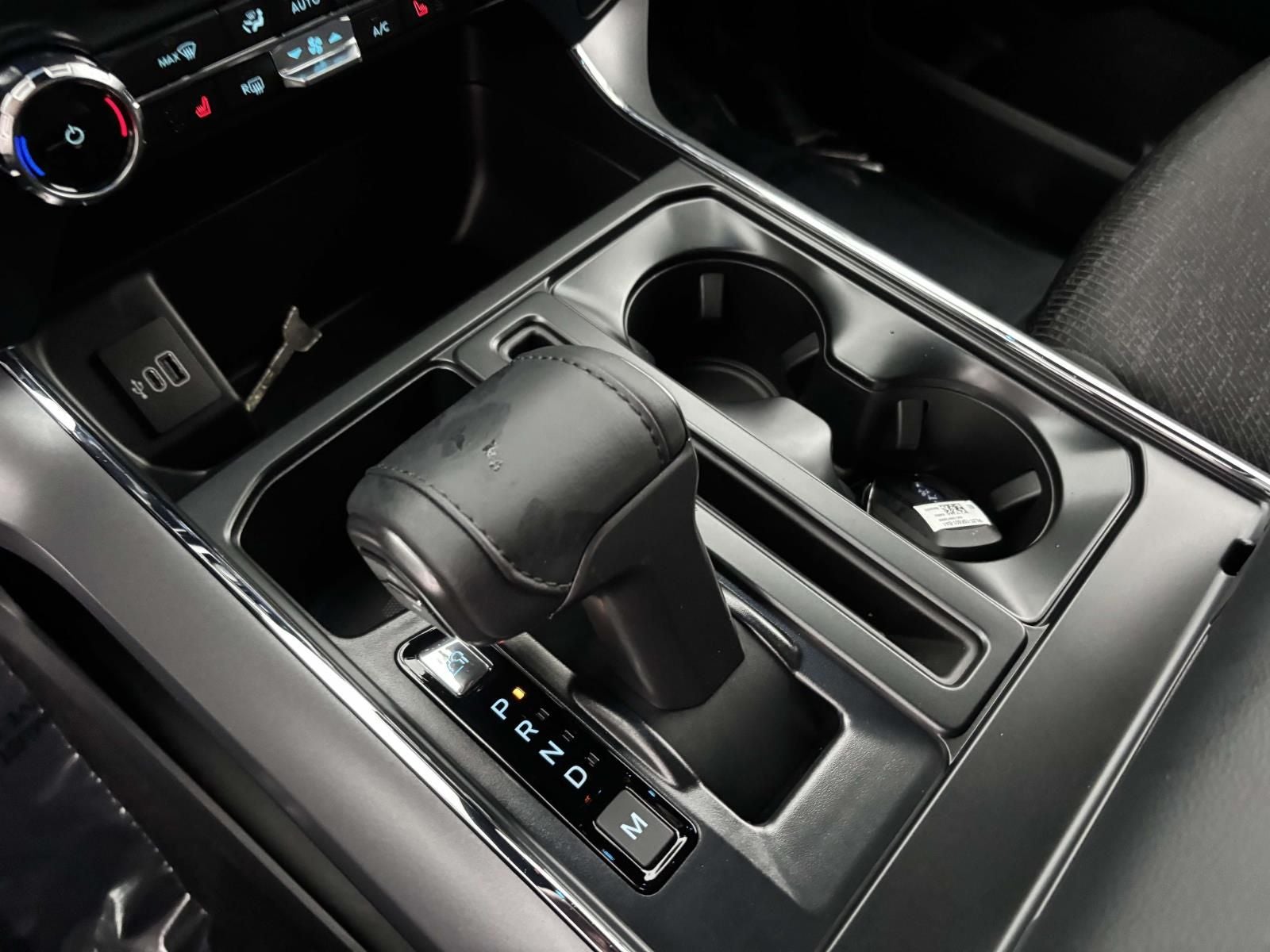2025 Ford F-150 XLT 4X4
