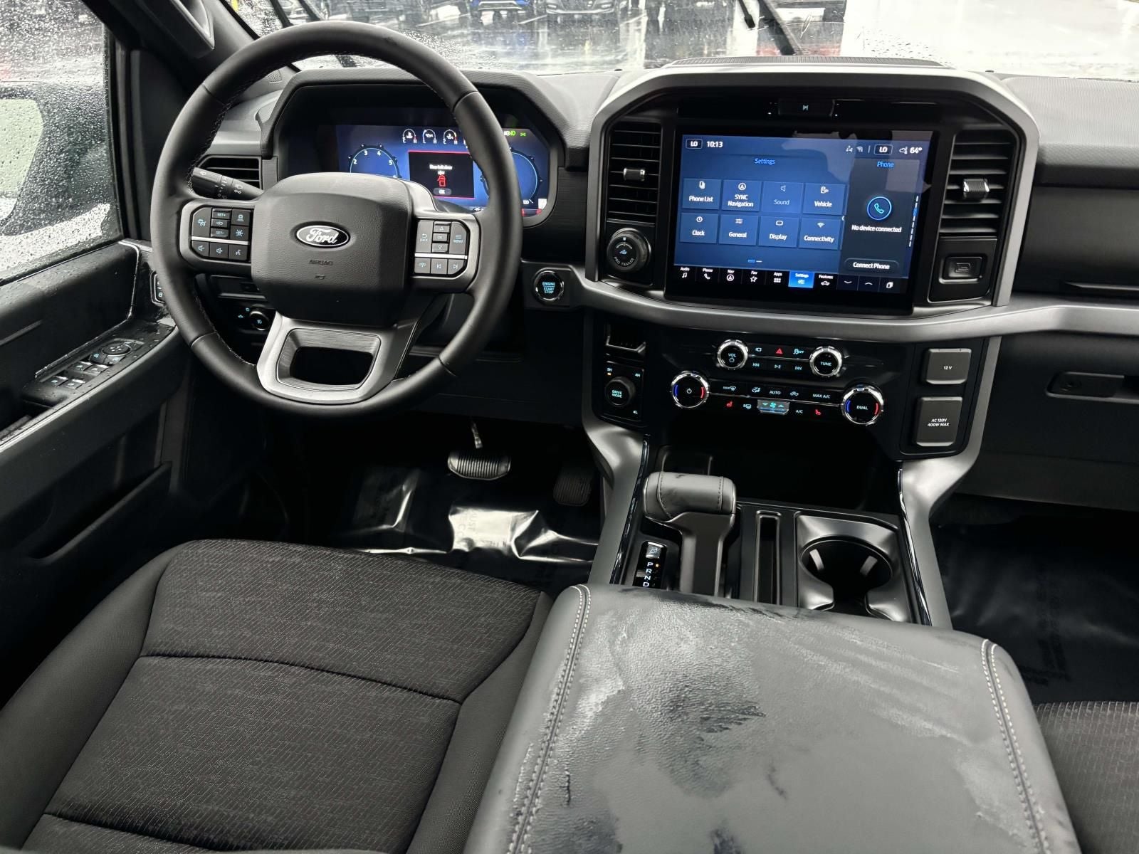 2025 Ford F-150 XLT 4X4