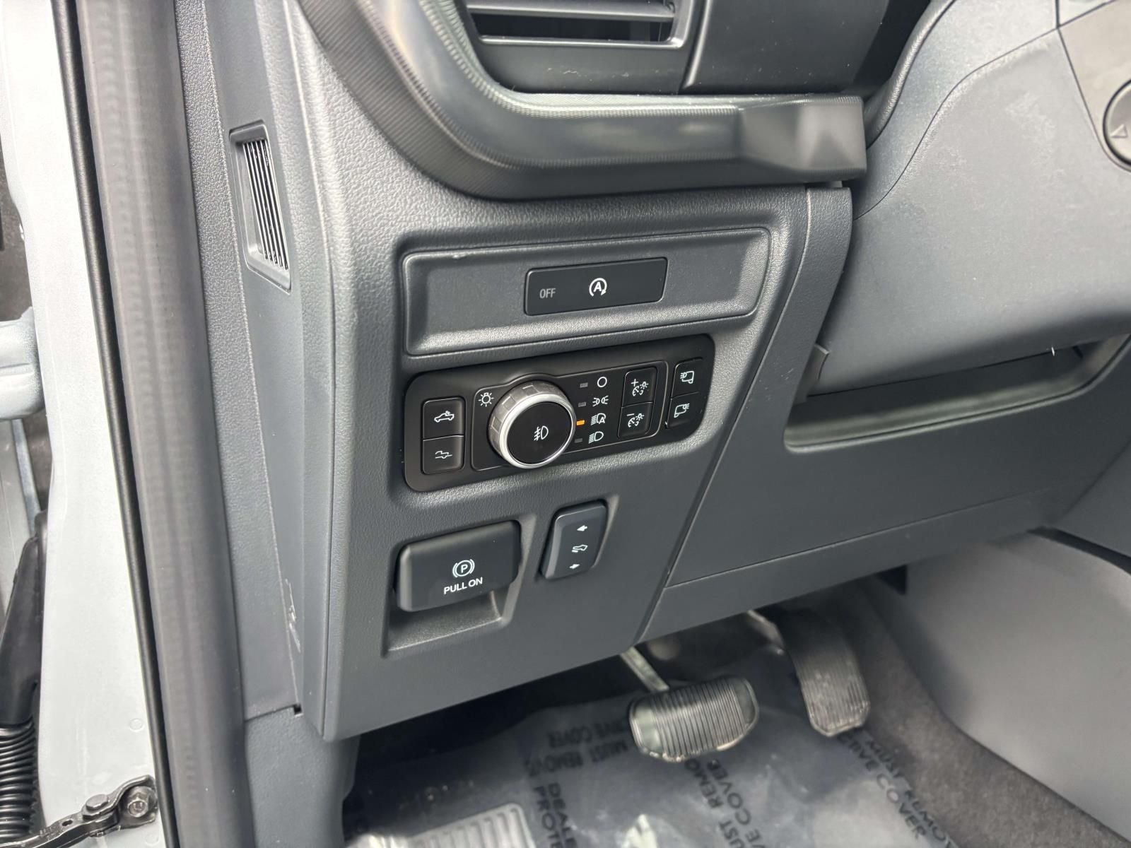 2025 Ford F-150 Raptor 37 Performance Package