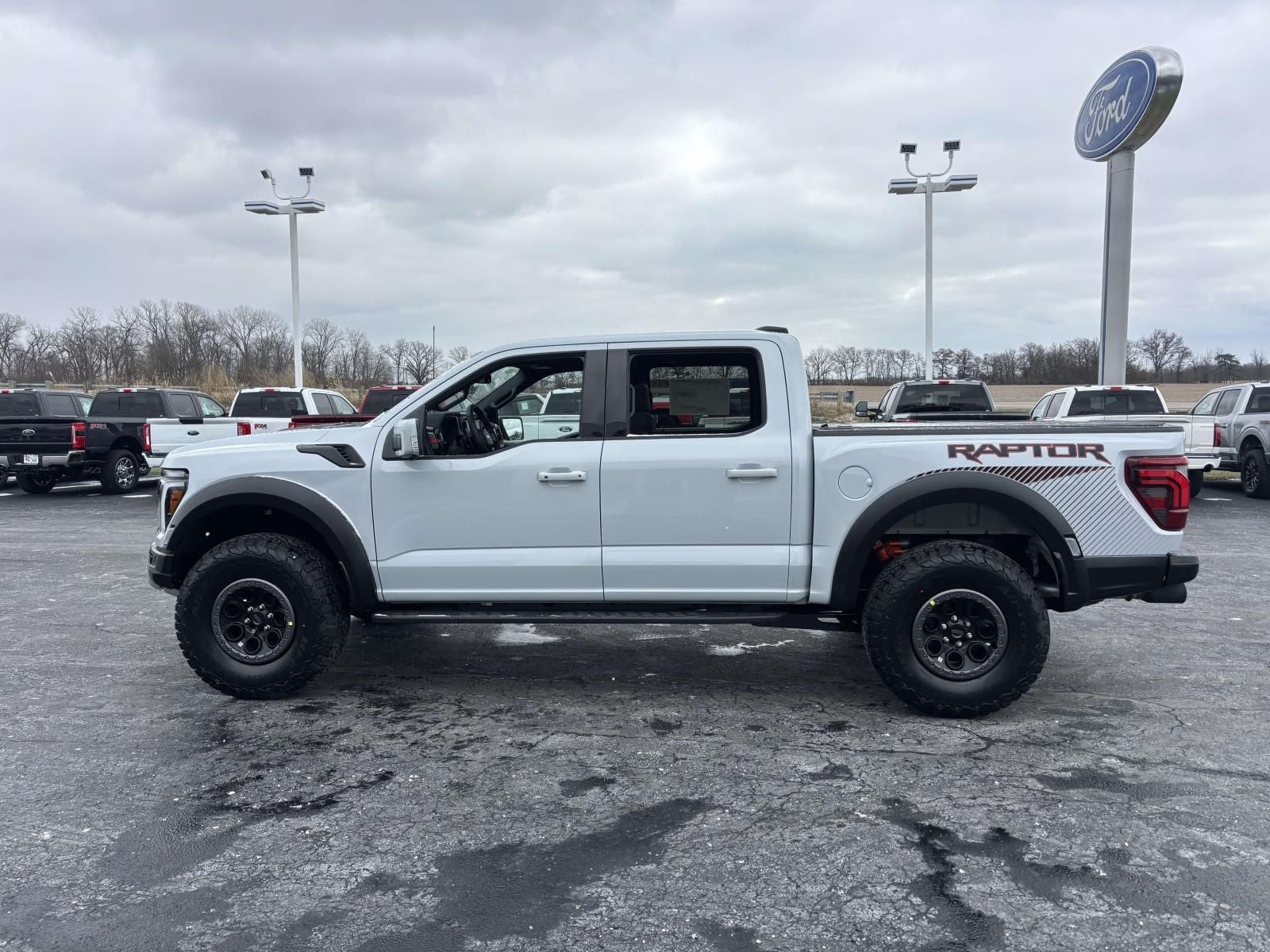 2025 Ford F-150 Raptor 37 Performance Package