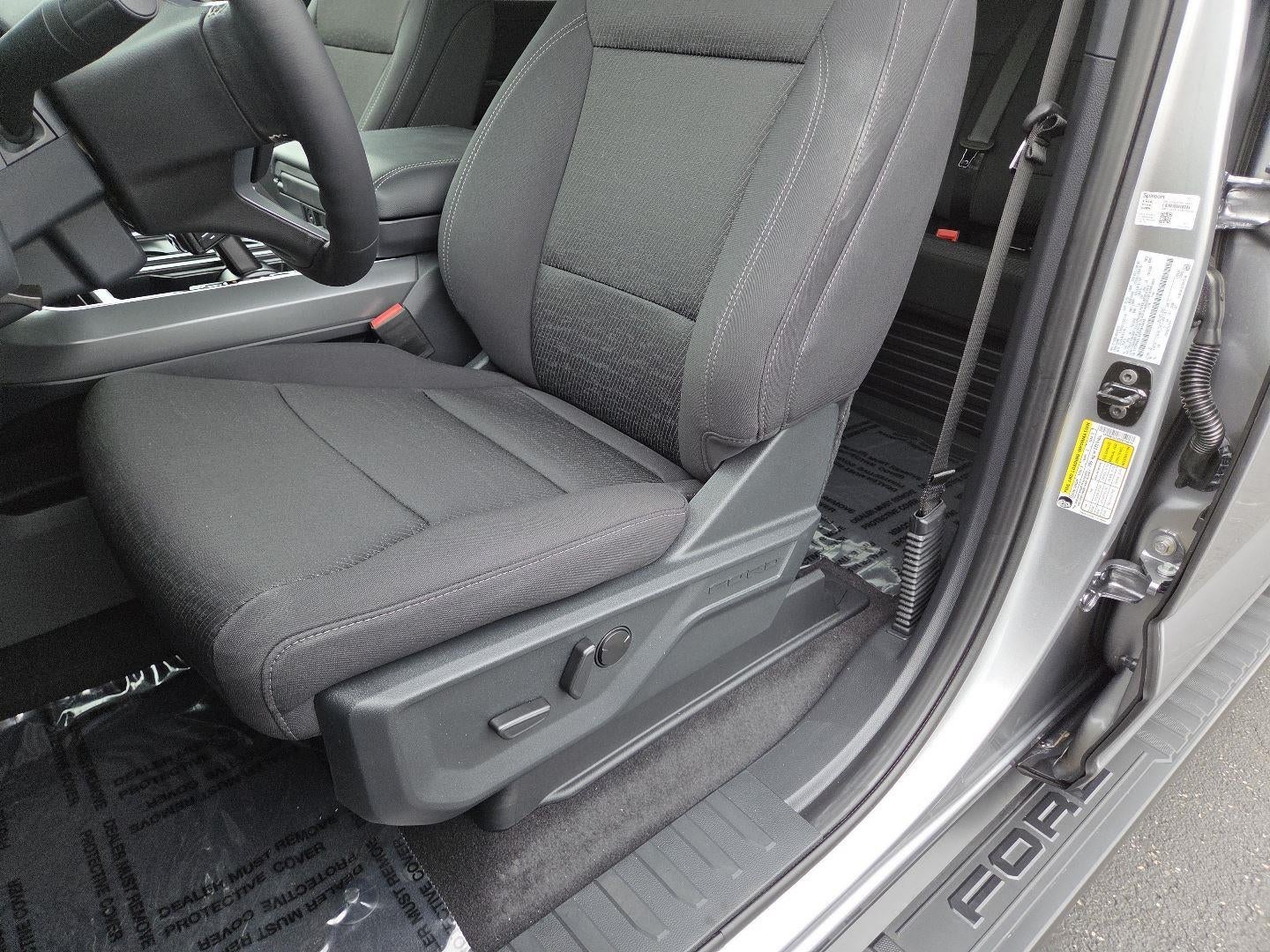 2026 Ford F150 XLT XLT