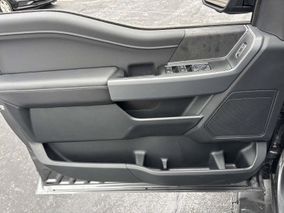 2025 Ford F-150 XLT 4X4