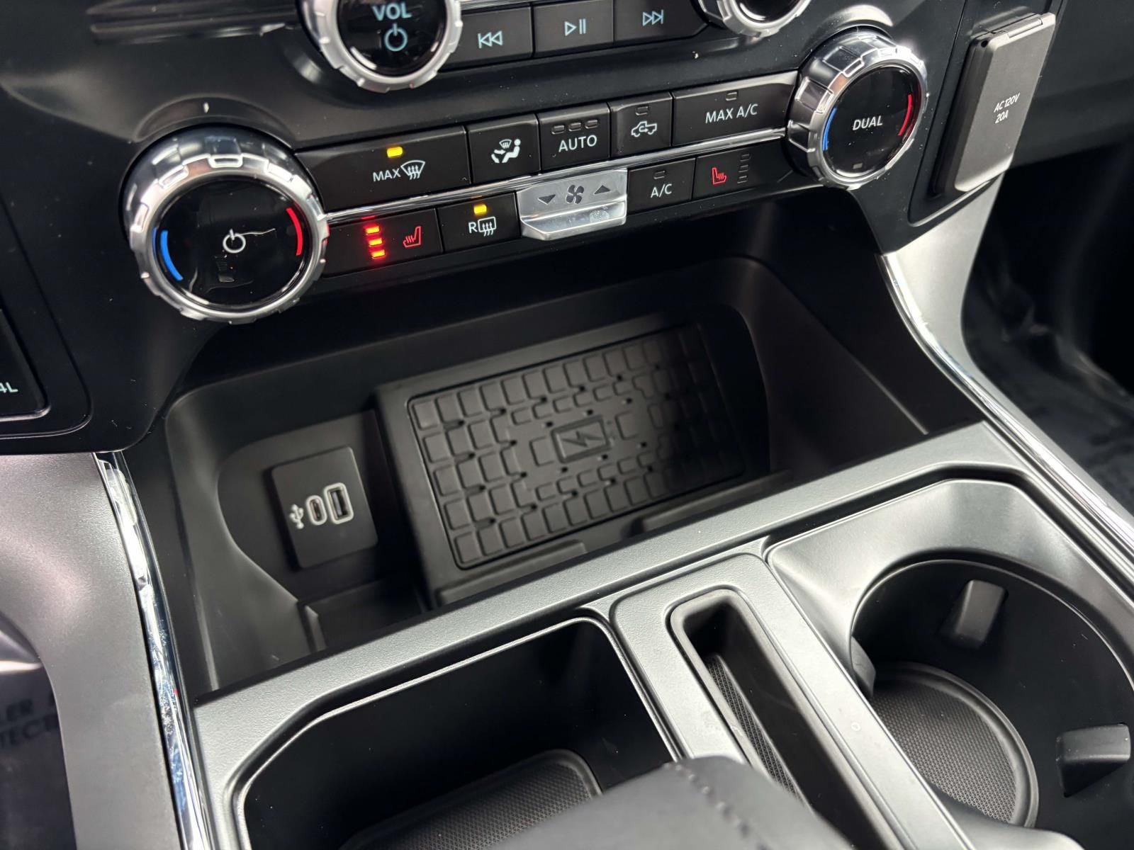 2025 Ford F-150 XLT 4X4