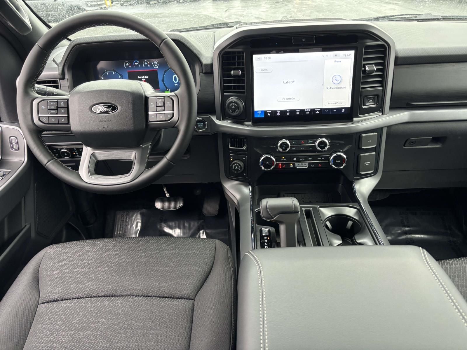 2025 Ford F-150 XLT 4X4