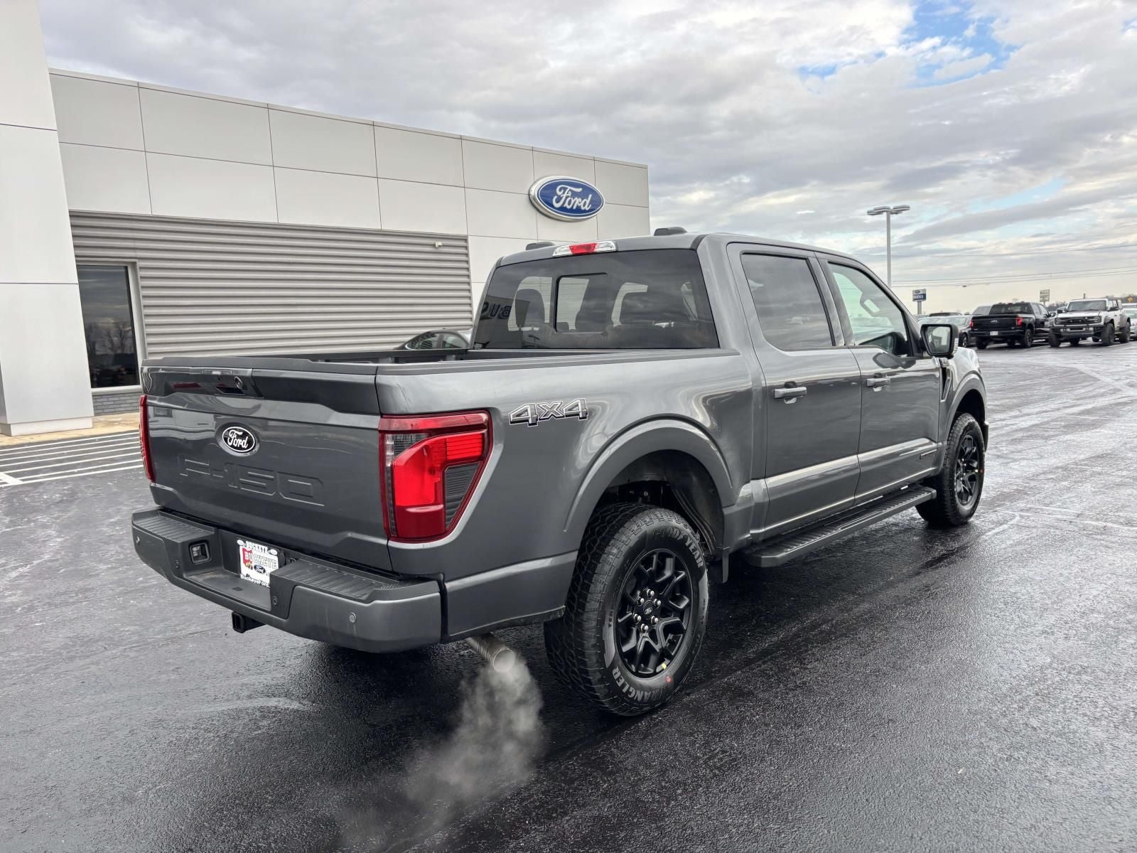 2025 Ford F-150 XLT 4X4