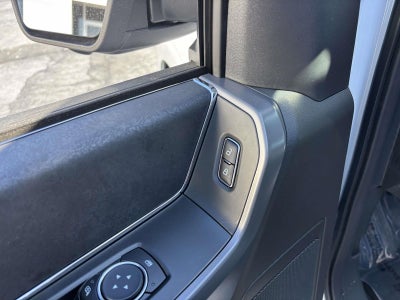 2025 Ford F-150 XLT 4X4