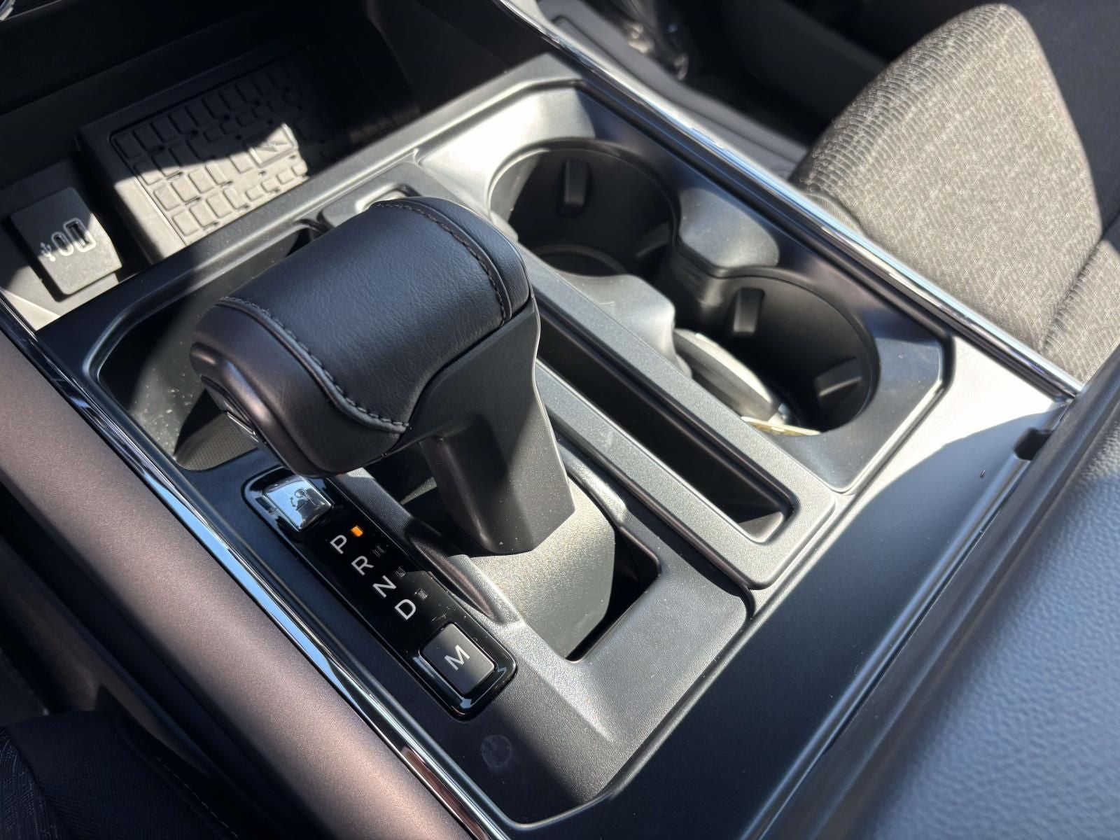 2025 Ford F-150 XLT 4X4