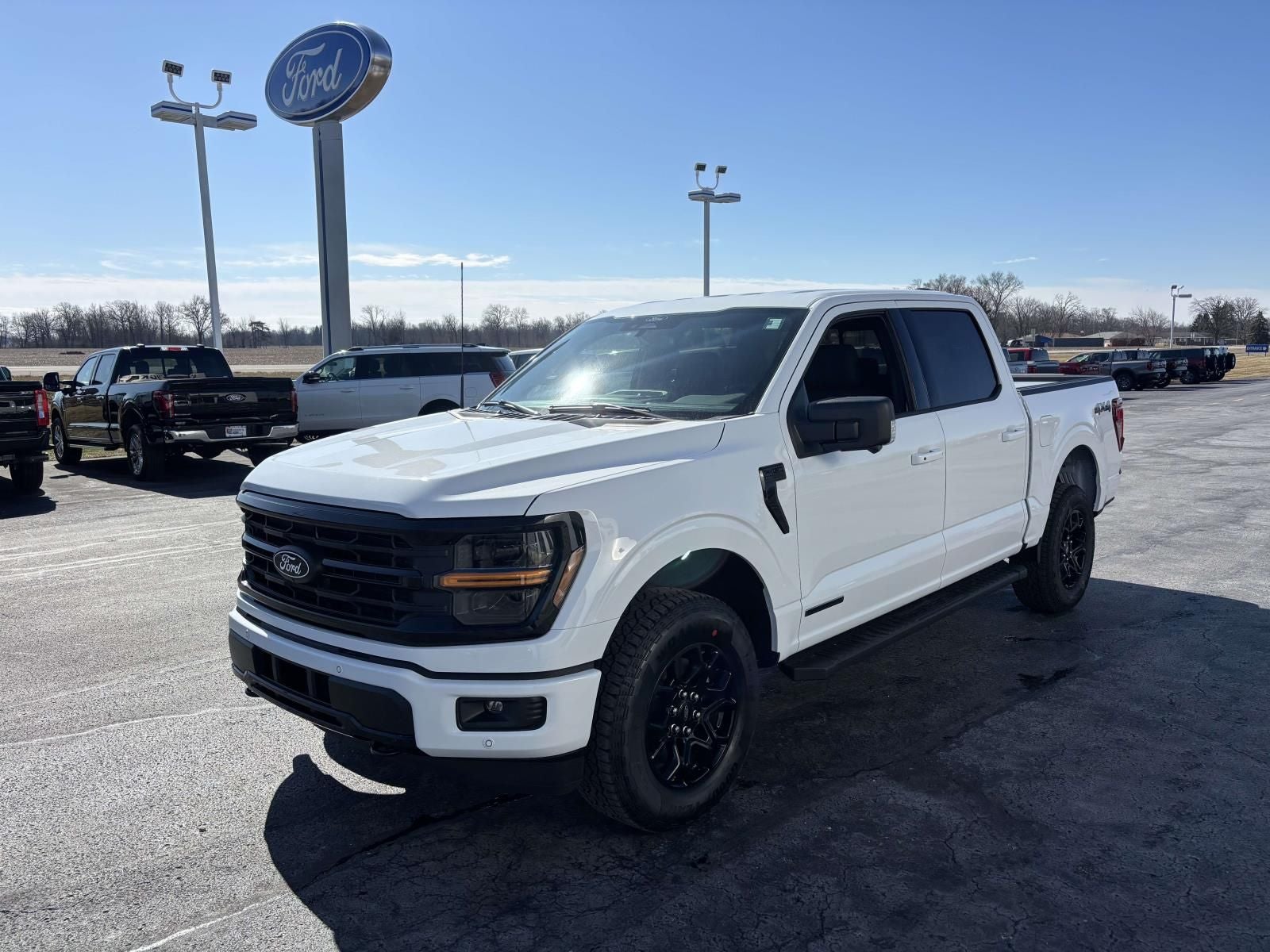 2025 Ford F-150 XLT 4X4