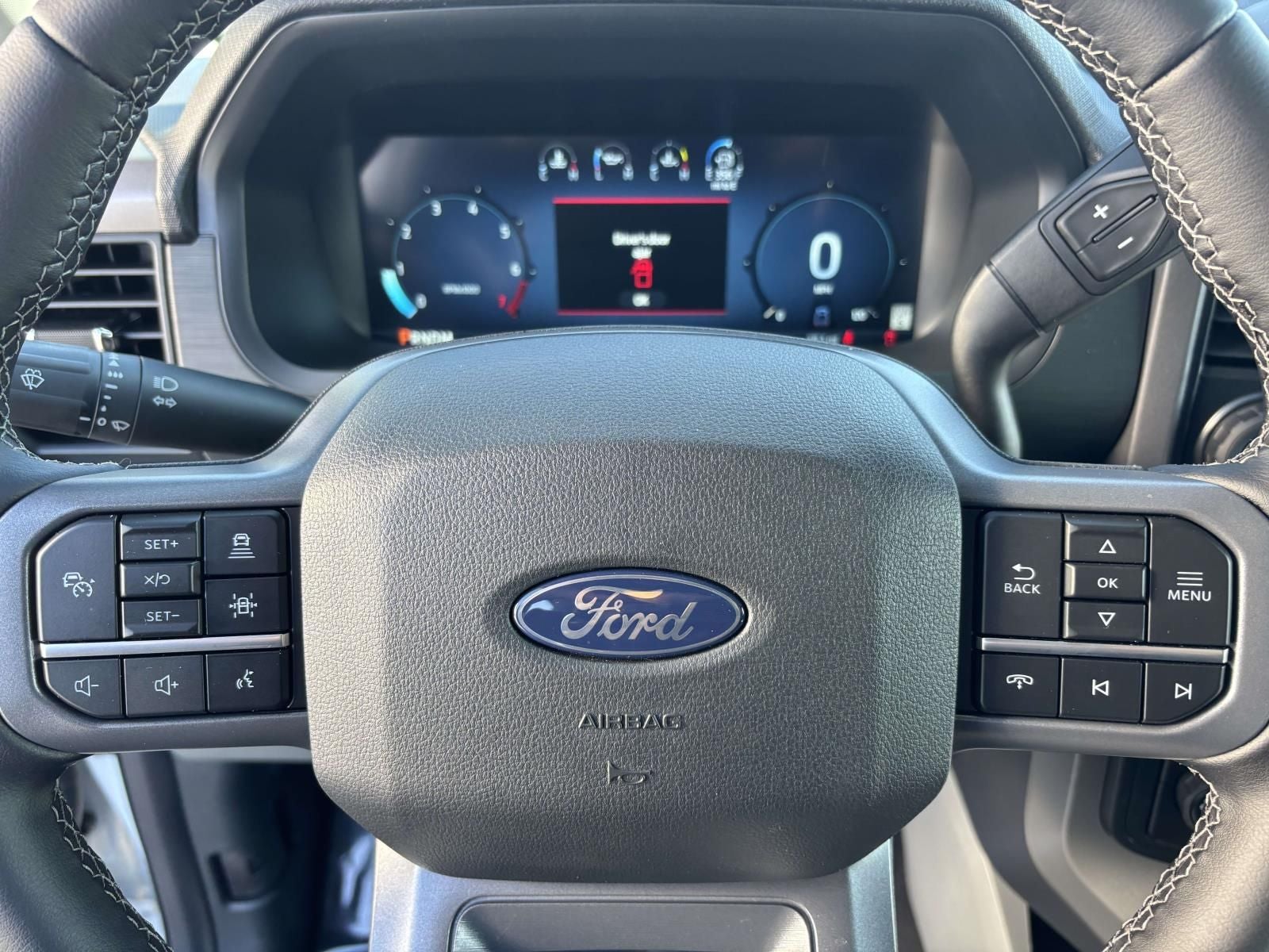 2025 Ford F-150 XLT 4X4