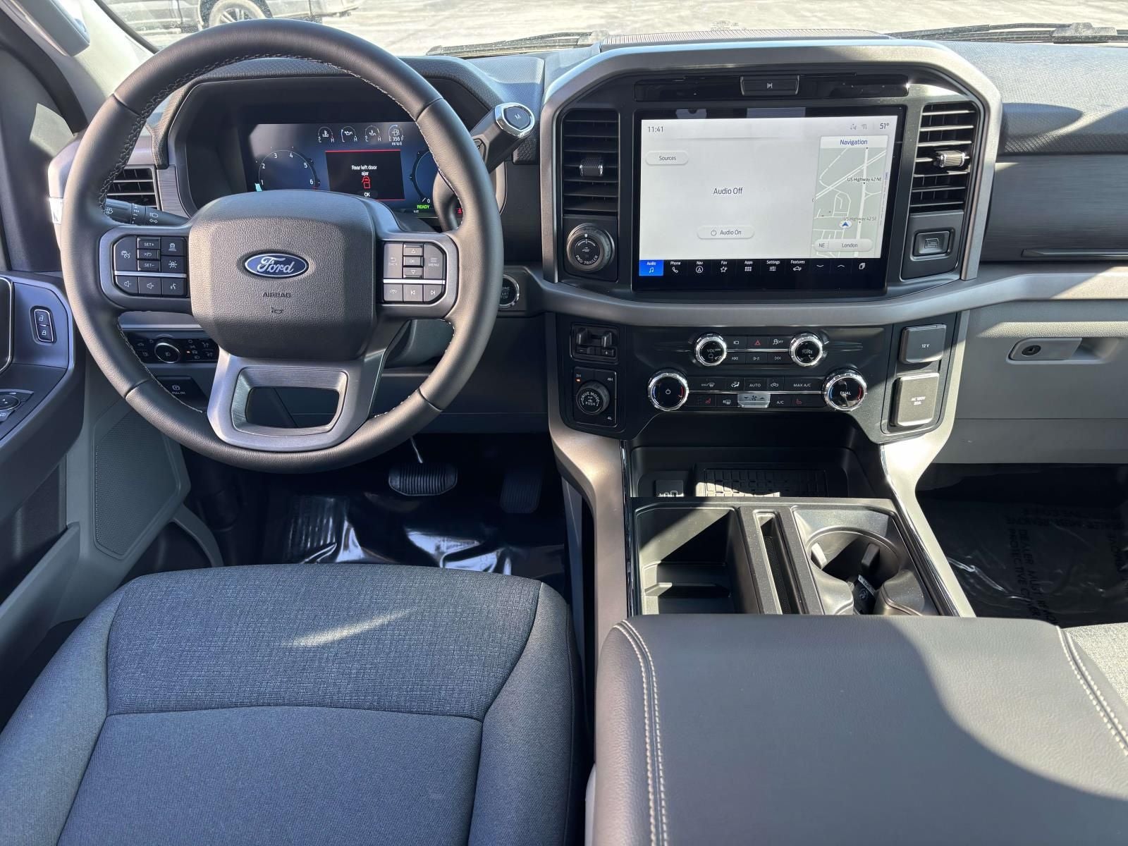 2025 Ford F-150 XLT 4X4