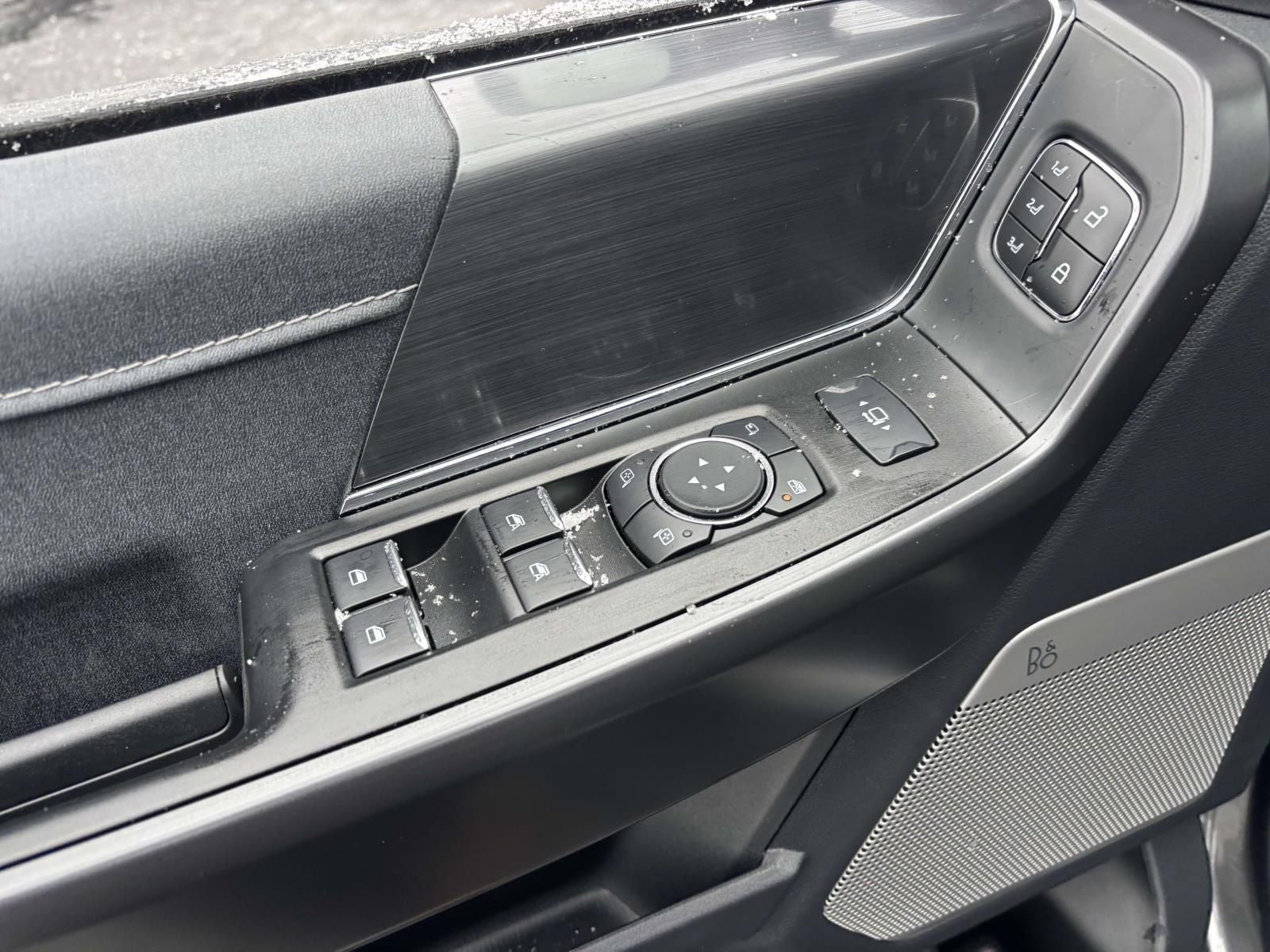 2025 Ford F-150 Lariat 4x4