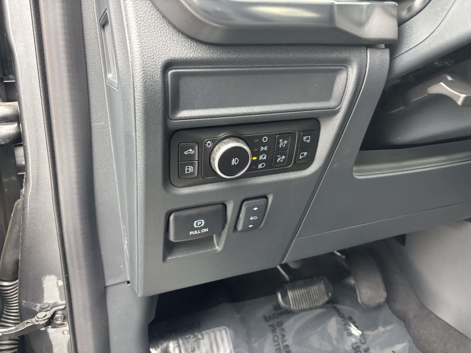 2025 Ford F-150 Lariat 4x4