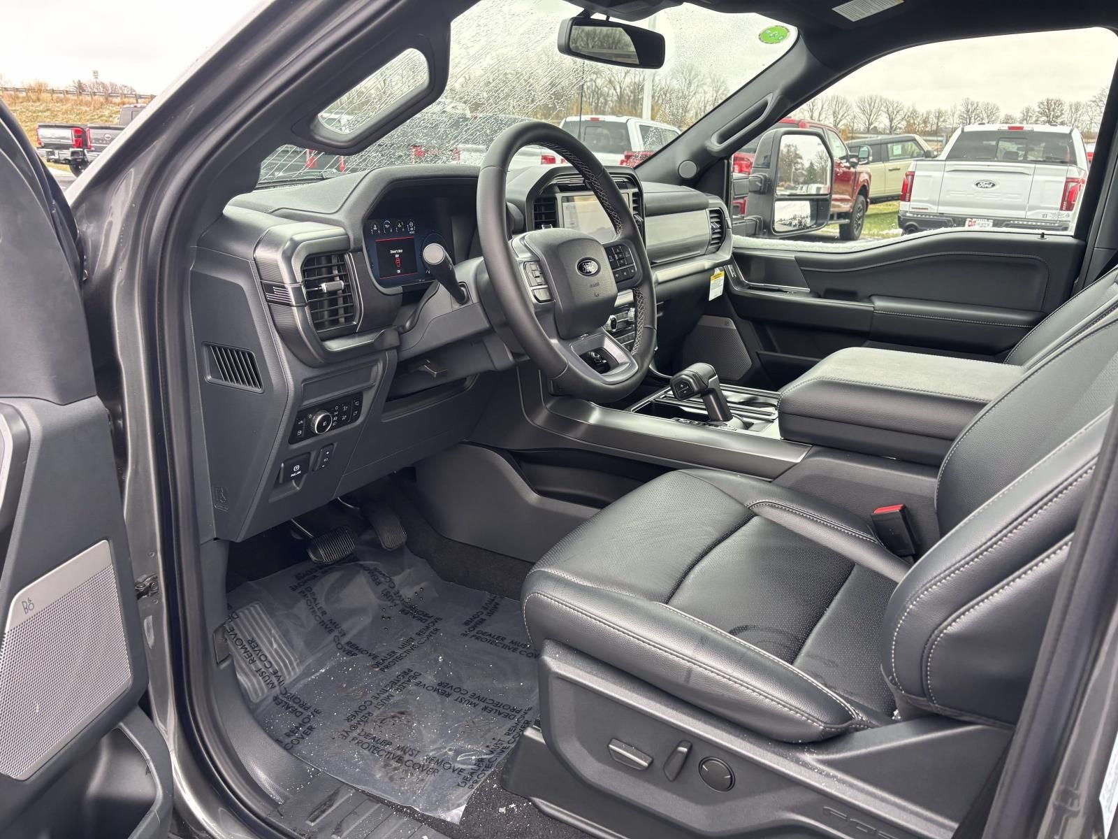 2025 Ford F-150 Lariat 4x4