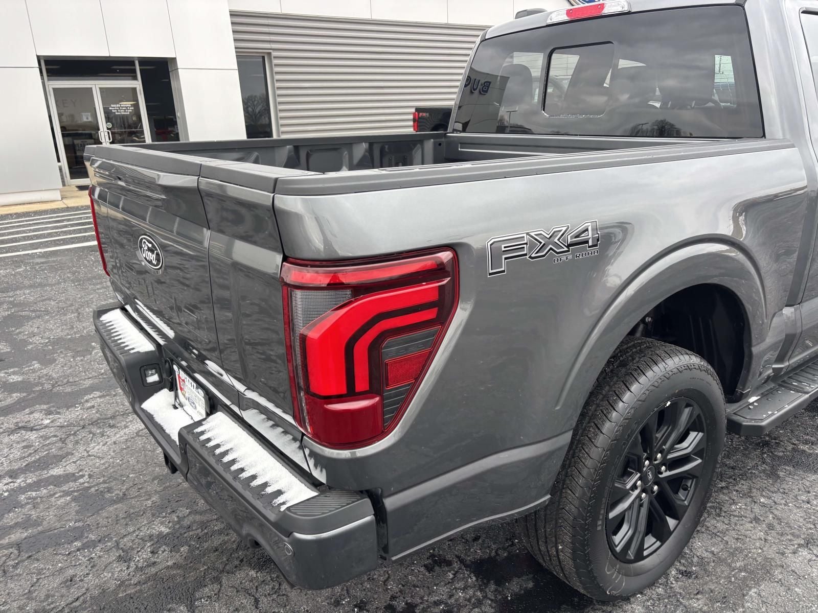 2025 Ford F-150 Lariat 4x4