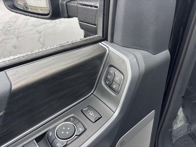 2025 Ford F-150 Lariat 4x4