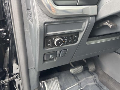 2025 Ford F-150 Lariat 4x4