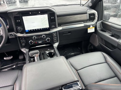 2025 Ford F-150 Lariat 4x4