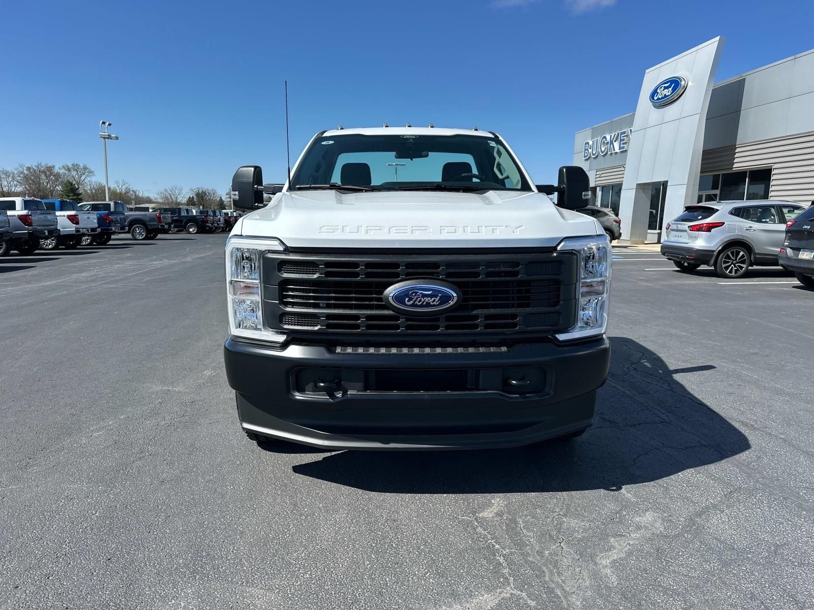 2025 Ford F-350SD XL