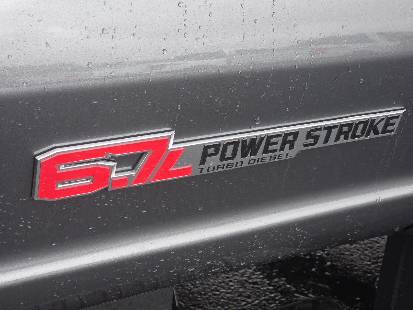 2027 Ford Super Duty F-450 DRW XL